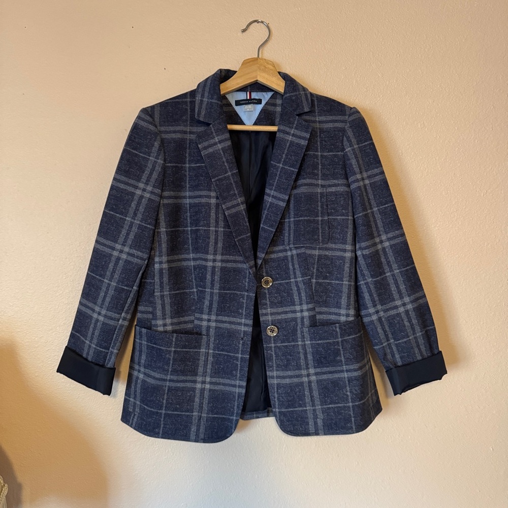 Tommy Hilfiger Blue and Gray Sport Coat with Notched Lapels